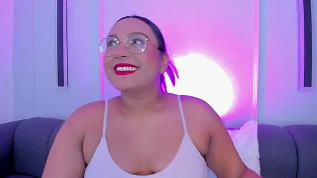 ellamontoya online show from 23, 11, 2025