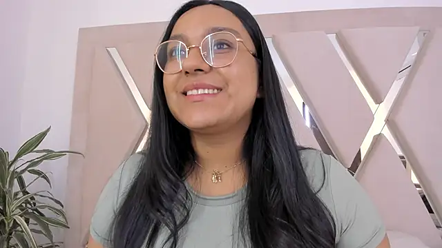 ellamontoya online show from 11, 2, 2026