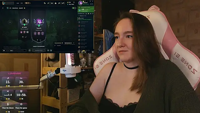 MoonlishSiren online show from 18, 6, 2026