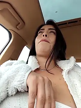 Snapshot of Freyja300 chatting on 7, 4, 2026 Freyja300 online show from 7, 4, 2026