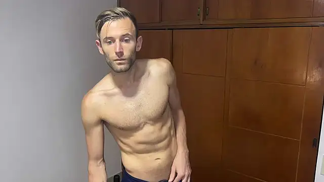 Snapshot of aquilesmade chatting on 3, 12, 2024 aquilesmade online show from 3, 12, 2024