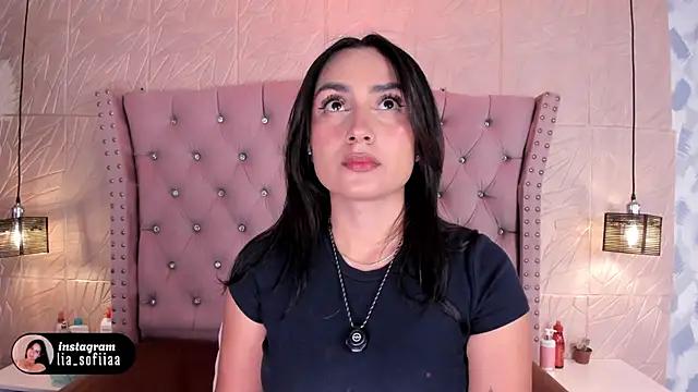 lia sofiia online show from 5, 4, 2026