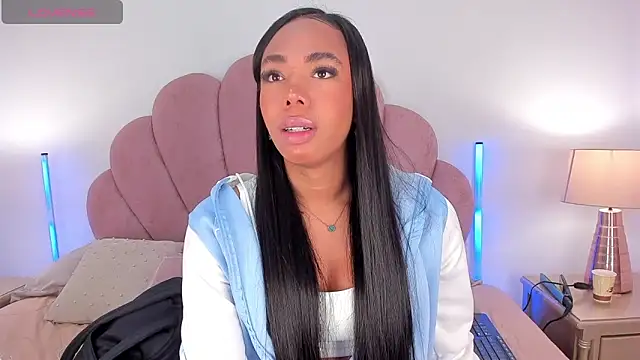 Nicole Paradise online show from 12, 2, 2026