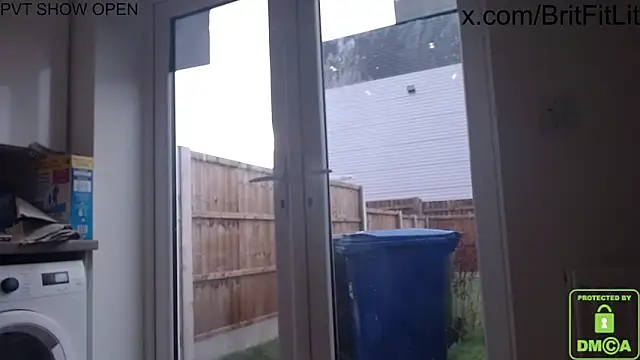 Snapshot of BritishHappyEnding chatting on 28, 2, 2025 BritishHappyEnding online show from 28, 2, 2025