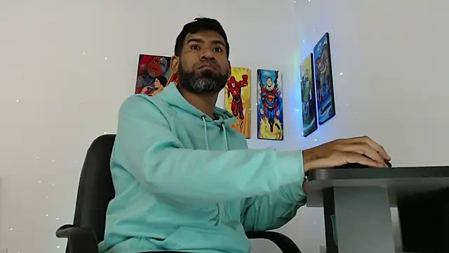 Enriblack92 online show from 30, 12, 2024