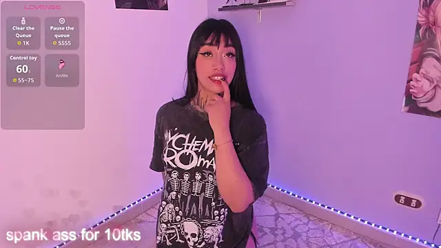 Akari1 Mischief online show from 29, 9, 2025