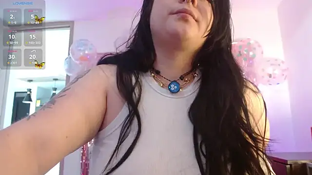 Layna cold online show from 11, 2, 2026