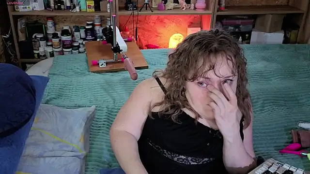 MiniNatalie online show from 11, 11, 2025