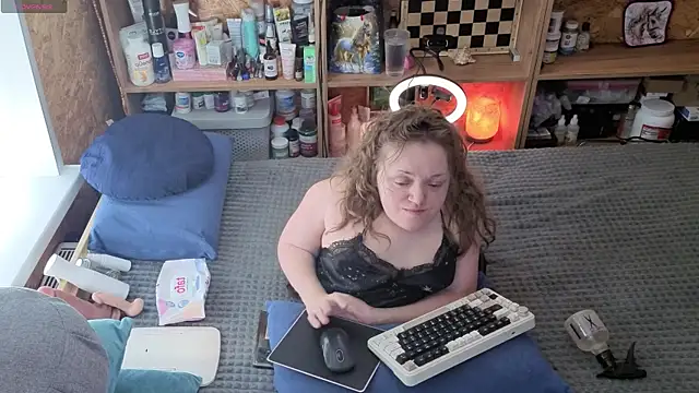 MiniNatalie online show from 2, 4, 2026