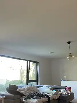 Mia-Minou online show from 23, 4, 2026