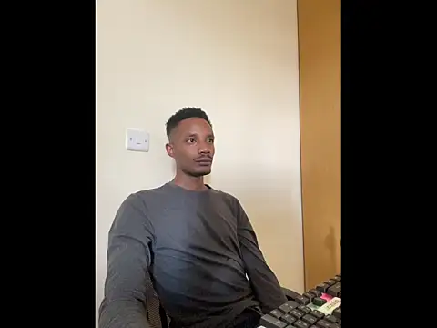 Snapshot of Dawi3 chatting on 28, 11, 2025 Dawi3 online show from 28, 11, 2025