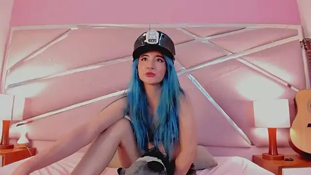 Snapshot of Lunapage chatting on 12, 3, 2025 Lunapage online show from 12, 3, 2025