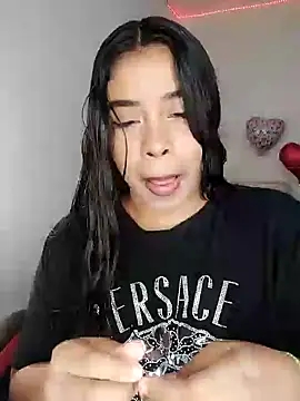 Fanny Klean online show from 10, 3, 2025