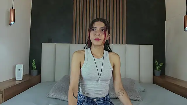 AmyPalmmer online show from 21, 2, 2025