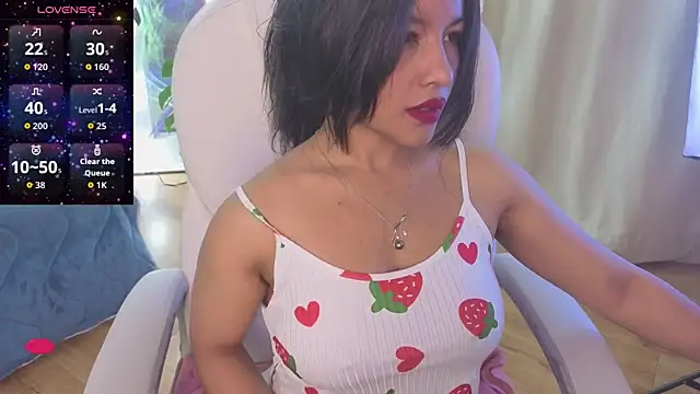 petite molly  online show from 8, 11, 2025