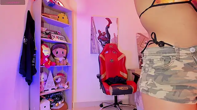 madelyn rose  online show from 18, 1, 2025