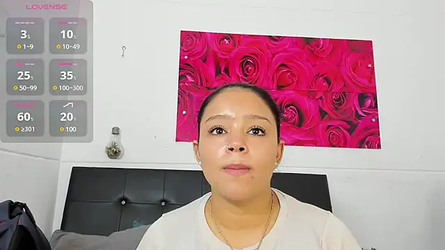 Tiffanny Rose  online show from 21, 12, 2024