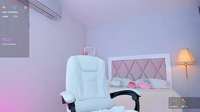 Snapshot of ania_sweet18 chatting on 24, 9, 2025 ania sweet18 online show from 24, 9, 2025