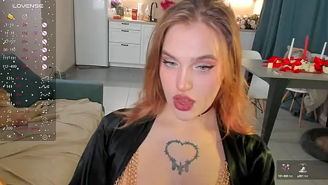 CarolineLovers online show from 25, 12, 2024