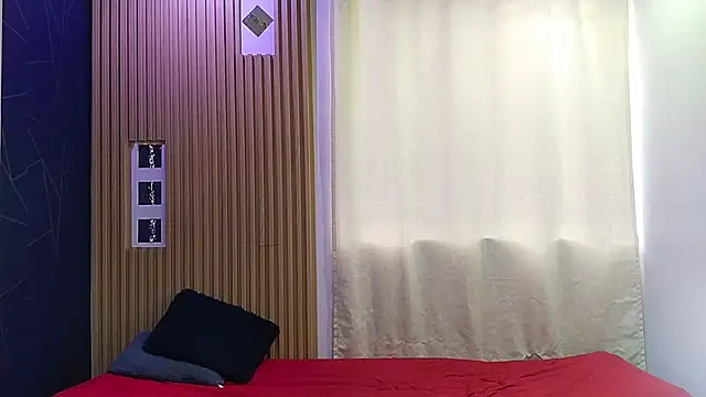 Cataleyalove ADY online show from 6, 3, 2025