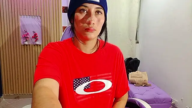 Cataleyalove ADY online show from 30, 10, 2025