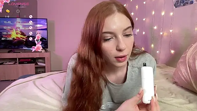 cinnabon girls online show from 17, 1, 2025