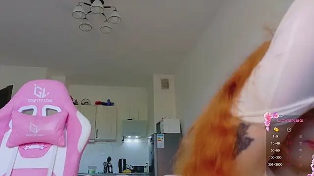 Snapshot of cinnabon_girls chatting on 30, 6, 2026 cinnabon girls online show from 30, 6, 2026