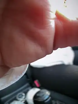 Snapshot of ZhenjaPoledance chatting on 5, 2, 2026 ZhenjaPoledance online show from 5, 2, 2026