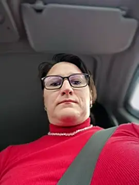 Snapshot of ZhenjaPoledance chatting on 9, 2, 2026 ZhenjaPoledance online show from 9, 2, 2026