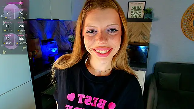 Hannah Carr online show from 11, 4, 2026