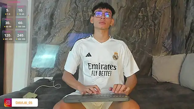 Daviid laidd online show from 18, 11, 2025