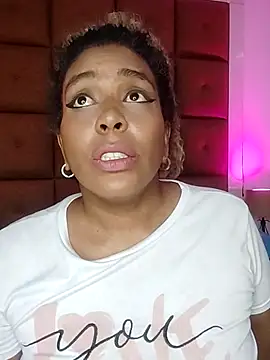 ELLA KELLY online show from 26, 10, 2025