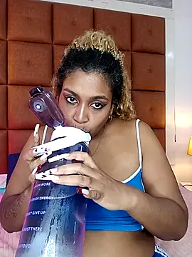 ELLA KELLY online show from 12, 3, 2026