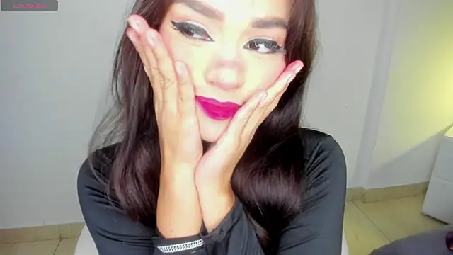 Snapshot of HarleyQueen_Robbie chatting on 21, 1, 2025 HarleyQueen Robbie online show from 21, 1, 2025