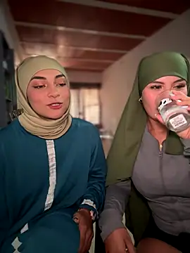 Snapshot of lalilamassu1 chatting on 23, 9, 2025 lalilamassu1 online show from 23, 9, 2025