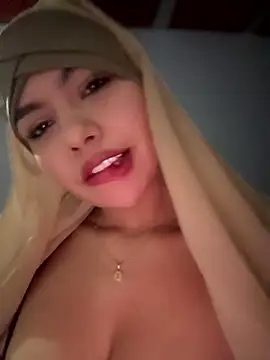 Snapshot of lalilamassu1 chatting on 15, 1, 2026 lalilamassu1 online show from 15, 1, 2026