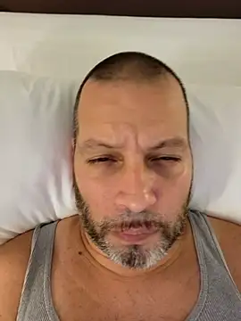 Just2much online show from 20, 11, 2025