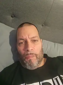 Just2much online show from 9, 2, 2026