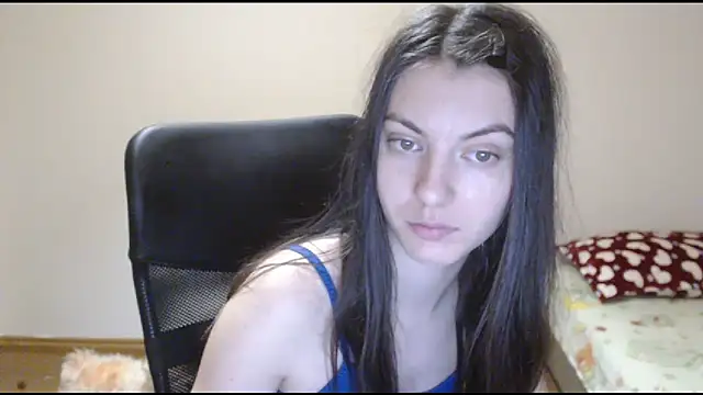 CuteJollie4U online show from 1, 1, 2025