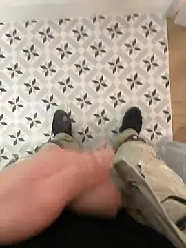 Snapshot of dimitriei chatting on 10, 12, 2024 dimitriei online show from 10, 12, 2024