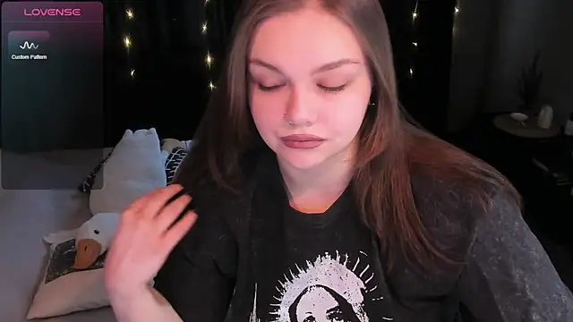 EvaBae online show from 20, 12, 2024