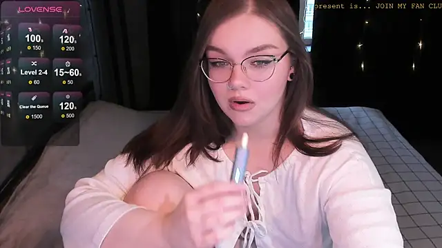 EvaBae online show from 24, 12, 2024