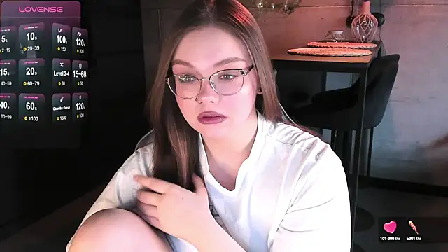 EvaBae online show from 16, 1, 2025