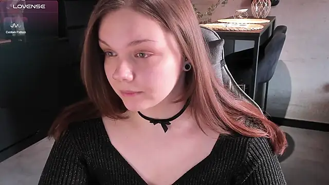 EvaBae online show from 18, 2, 2025