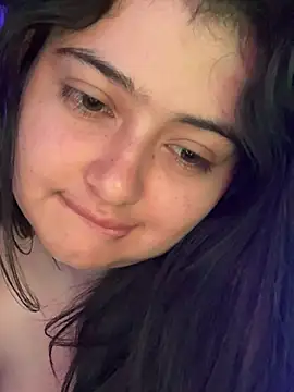 Stephania 18 online show from 5, 2, 2025