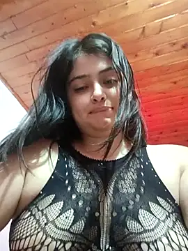 Stephania 18 online show from 22, 2, 2025