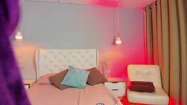 Noah King7 online show from 11, 12, 2024