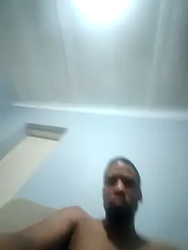 Snapshot of Tigermanboy chatting on 24, 1, 2025 Tigermanboy online show from 24, 1, 2025