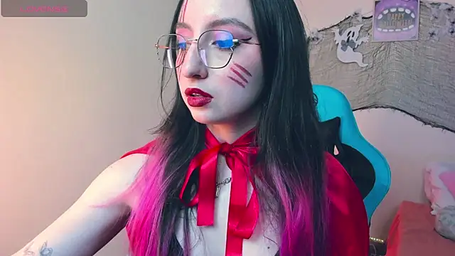 Julieta cott online show from 1, 11, 2025