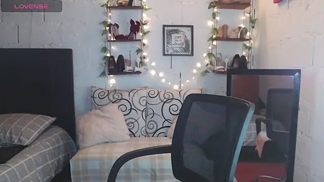 missrosario stepmoan online show from 24, 4, 2026